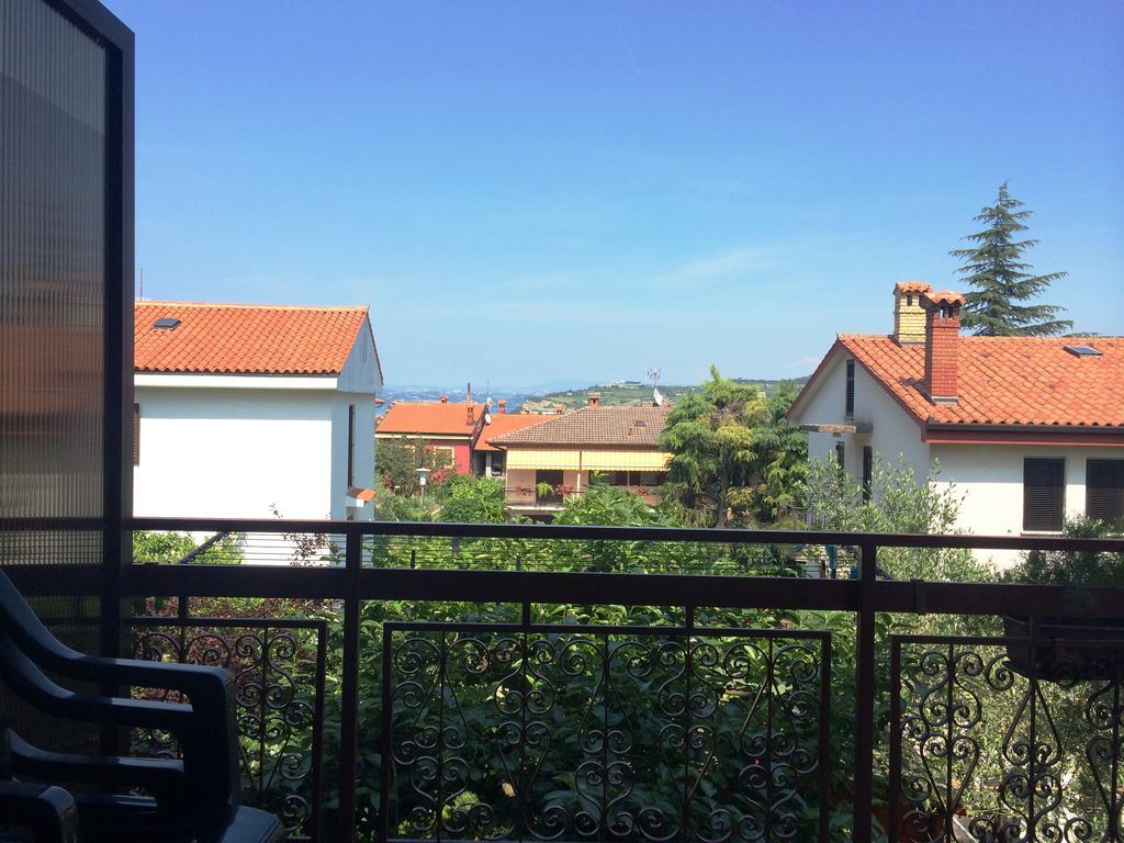 Apartment Ana Izola Zewnętrze zdjęcie